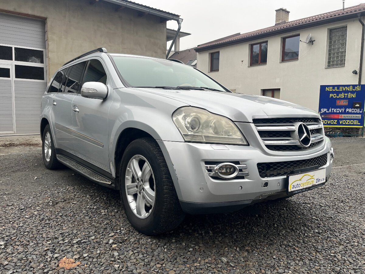 Mercedes-Benz GL – 50 000 km