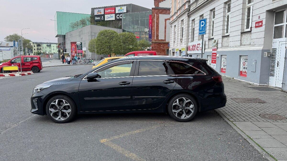 Kia Ceed SW 1.4 Tgdi exclusive/TOP