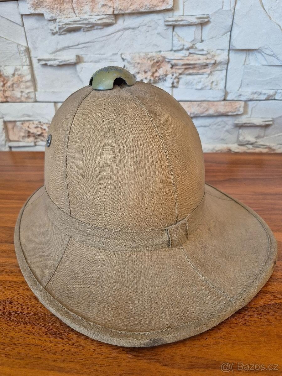 Italská tropická přilba vz. 1928 (Casco Coloniale M28) – WW2