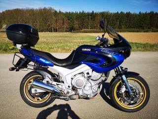 YAMAHA TDM 850
