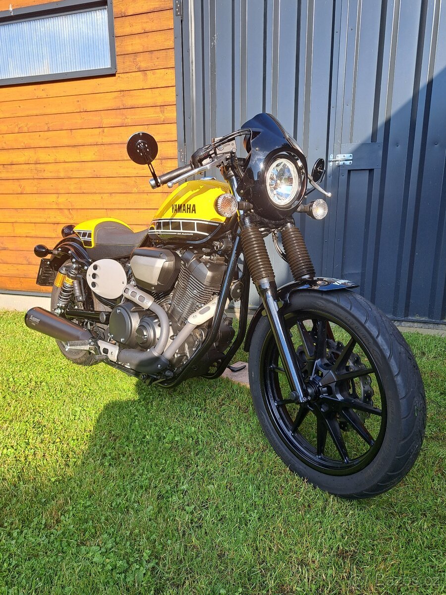 Yamaha XV 950 racer