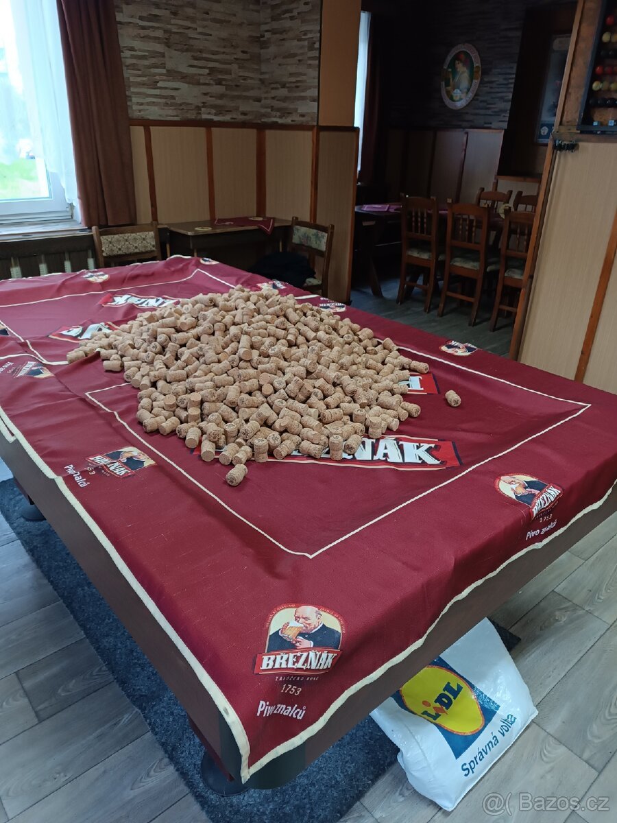 Špunty od šampaňského