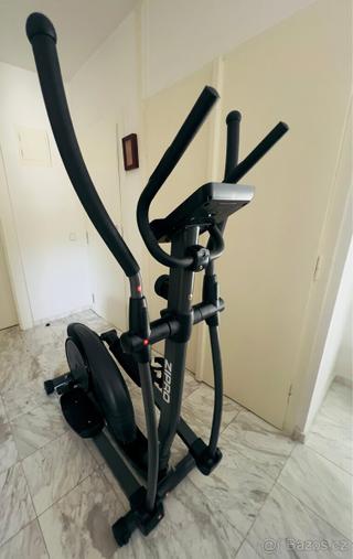 Eliptický trenažer ZiproHulk do 150 kg