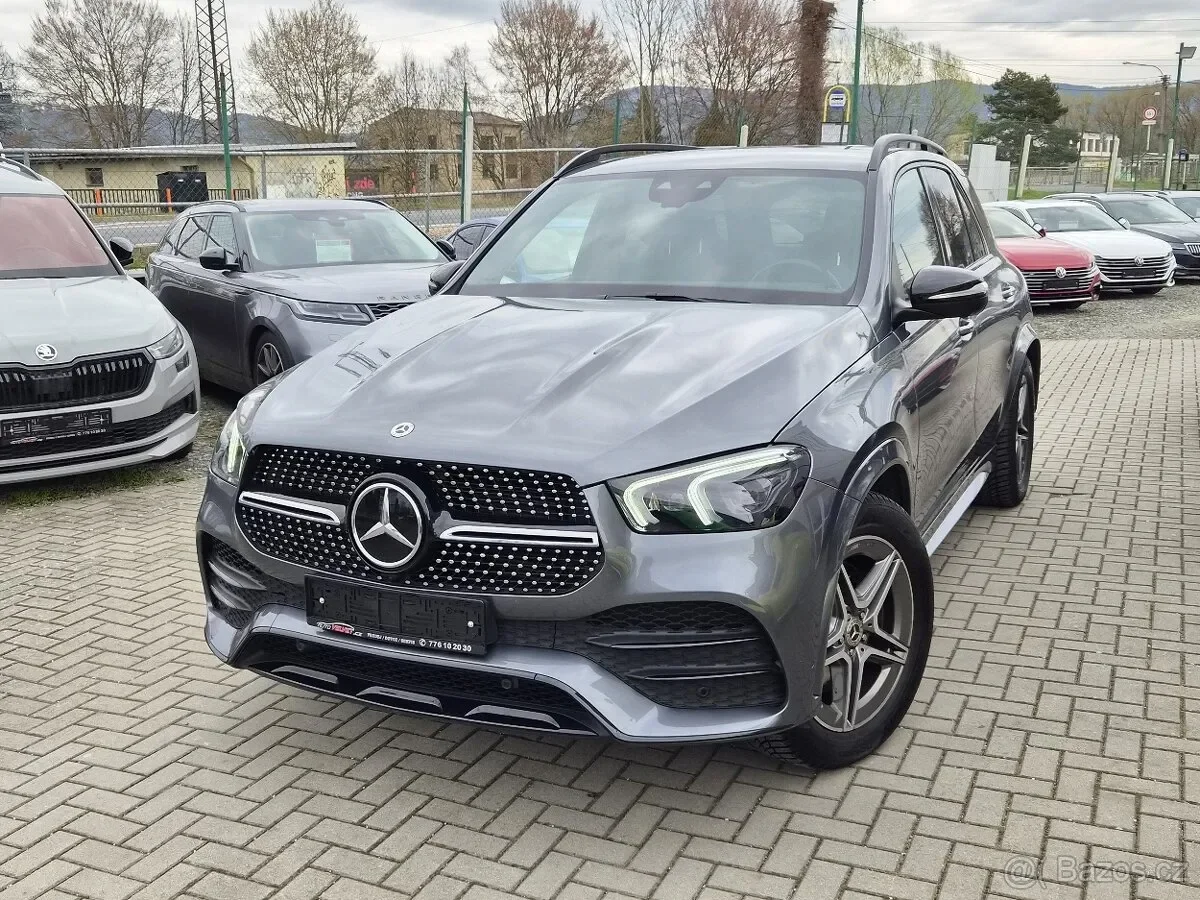 Mercedes-Benz S-Class W222