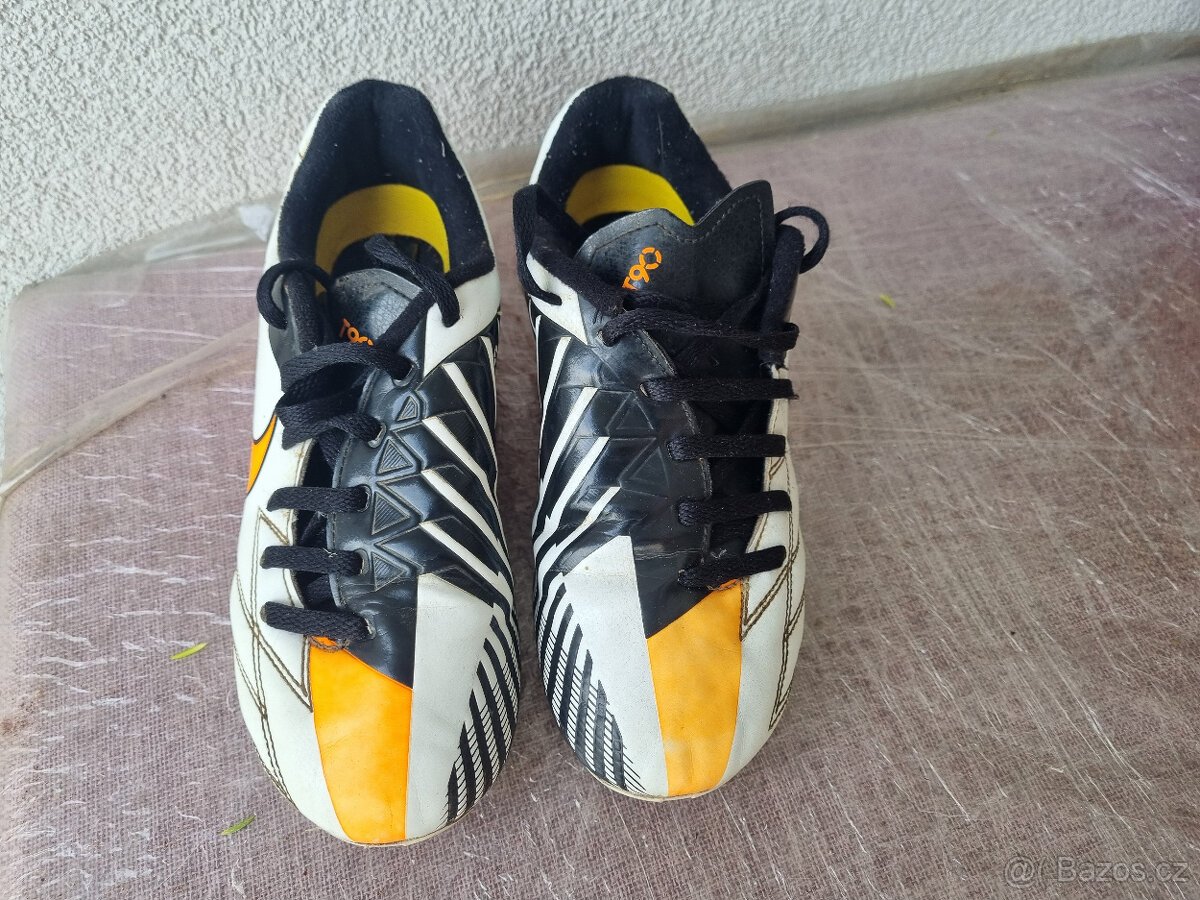 Kopačky Nike 36