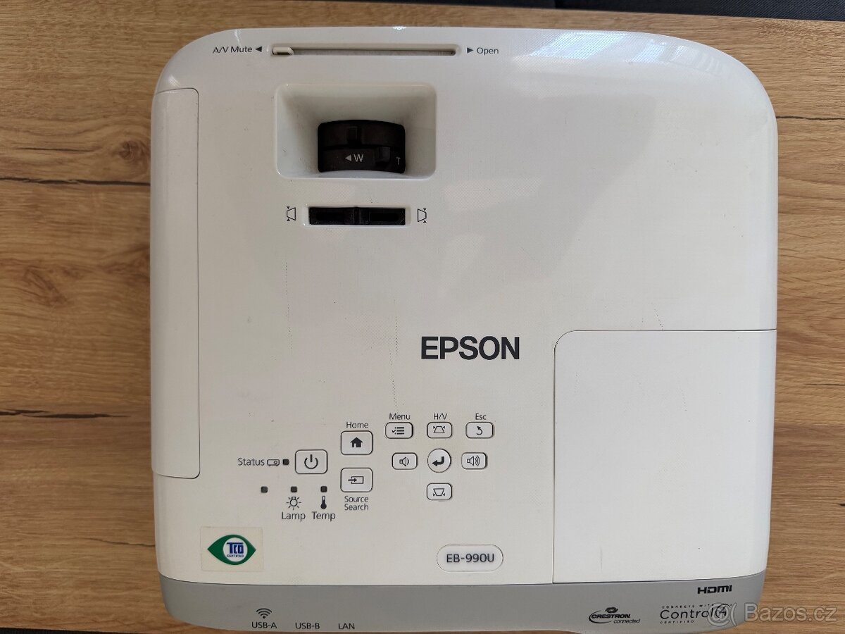 Projektor Epson EB-990U