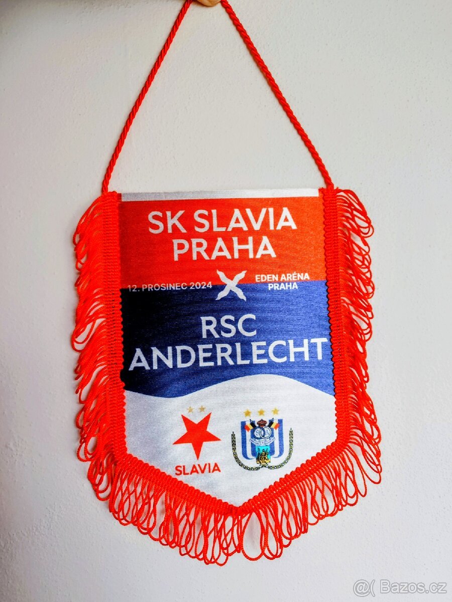 Vlajka SK Slavia Praha vs. RSC Anderlecht / Evropská liga 24