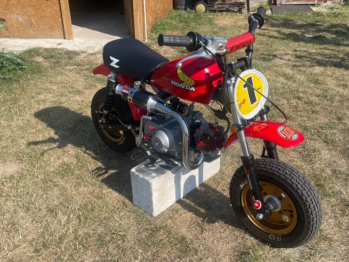 Honda z50r replika stavba