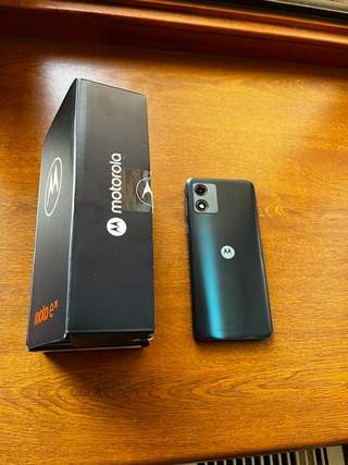 Motorola E13