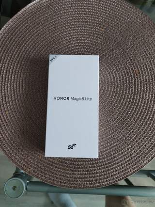 Telefon honor8 lite