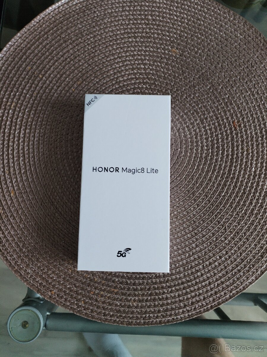 Telefon honor8 lite