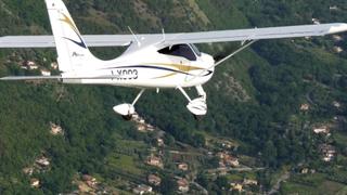 Seznamovací let sportovním letadlem s možností pilotáže Zlín