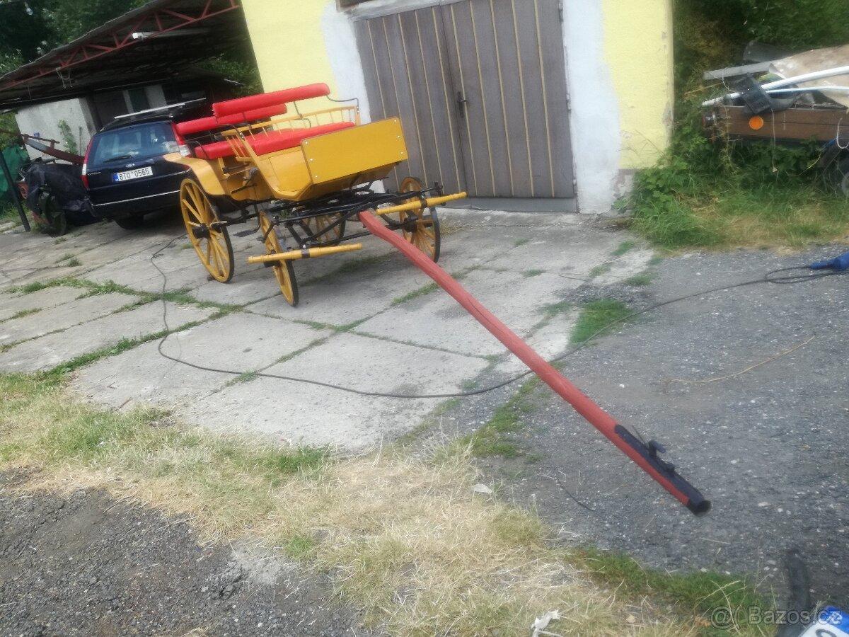 Kočár za koně