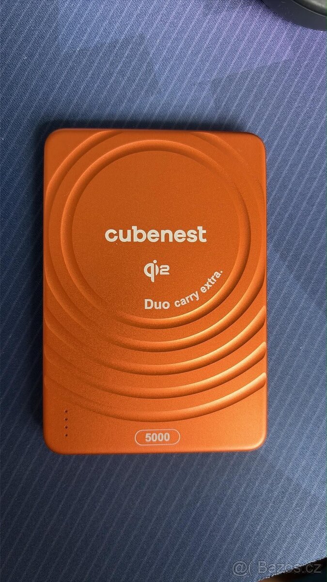 Cubenest Qi2 Magnetická bezdrátová powerbanka SlimDual 5000