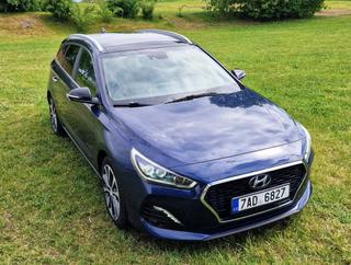 Hyundai i30 Kombi 1.4 T-GDI 140 k, PANORAMA | FULL LED