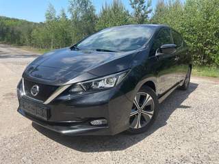 Nissan Leaf Tekna - plná výbava SoH 89%