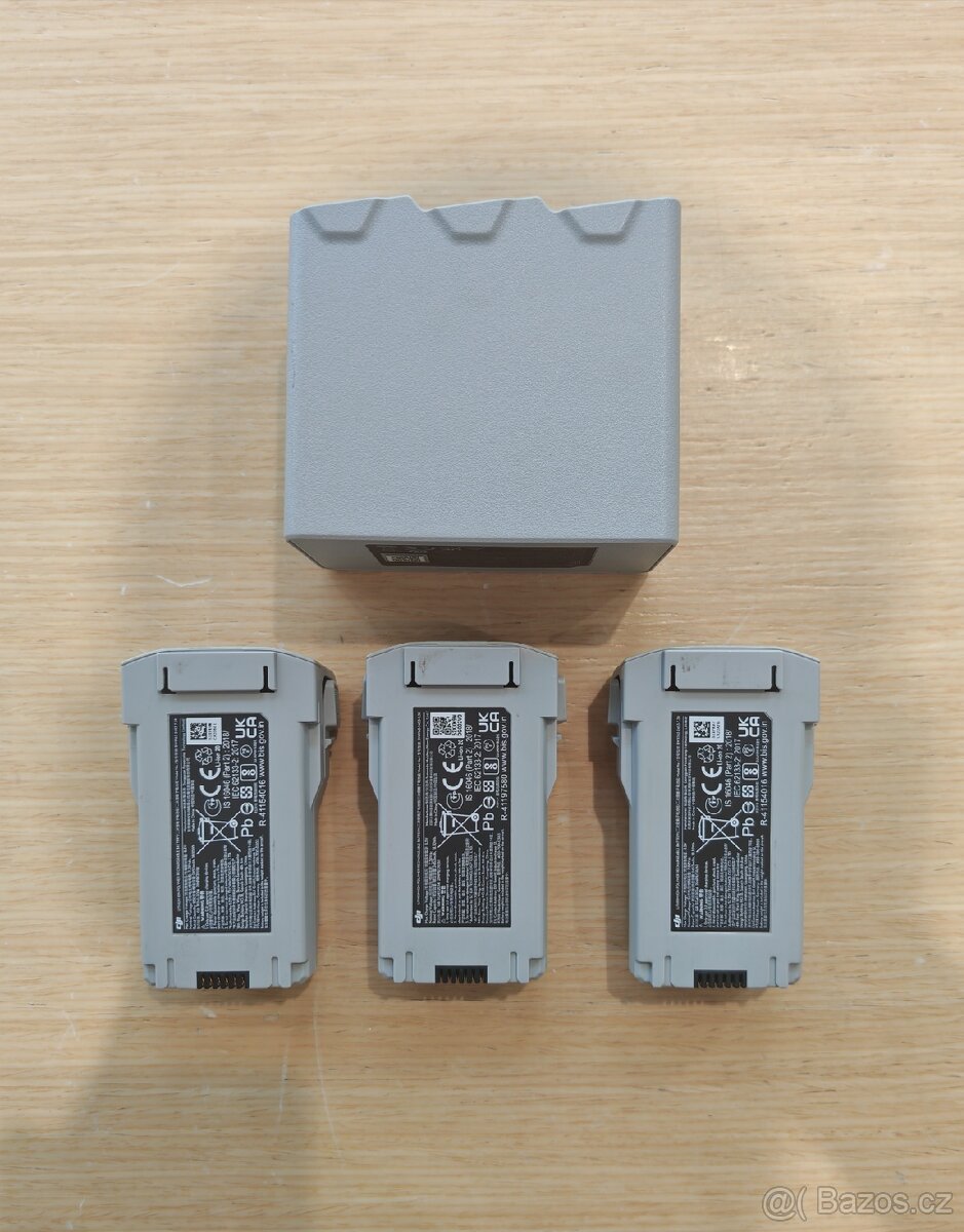DJI Mini 3 Battery - 3x baterie + nabíjecí hub