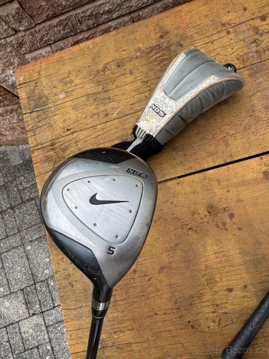 Nike 5 dřevo golf pravá