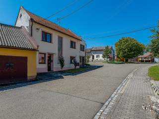 Prodej RD 3+1 a 2+1, dvůr, terasa, 239 m2, Vitčice