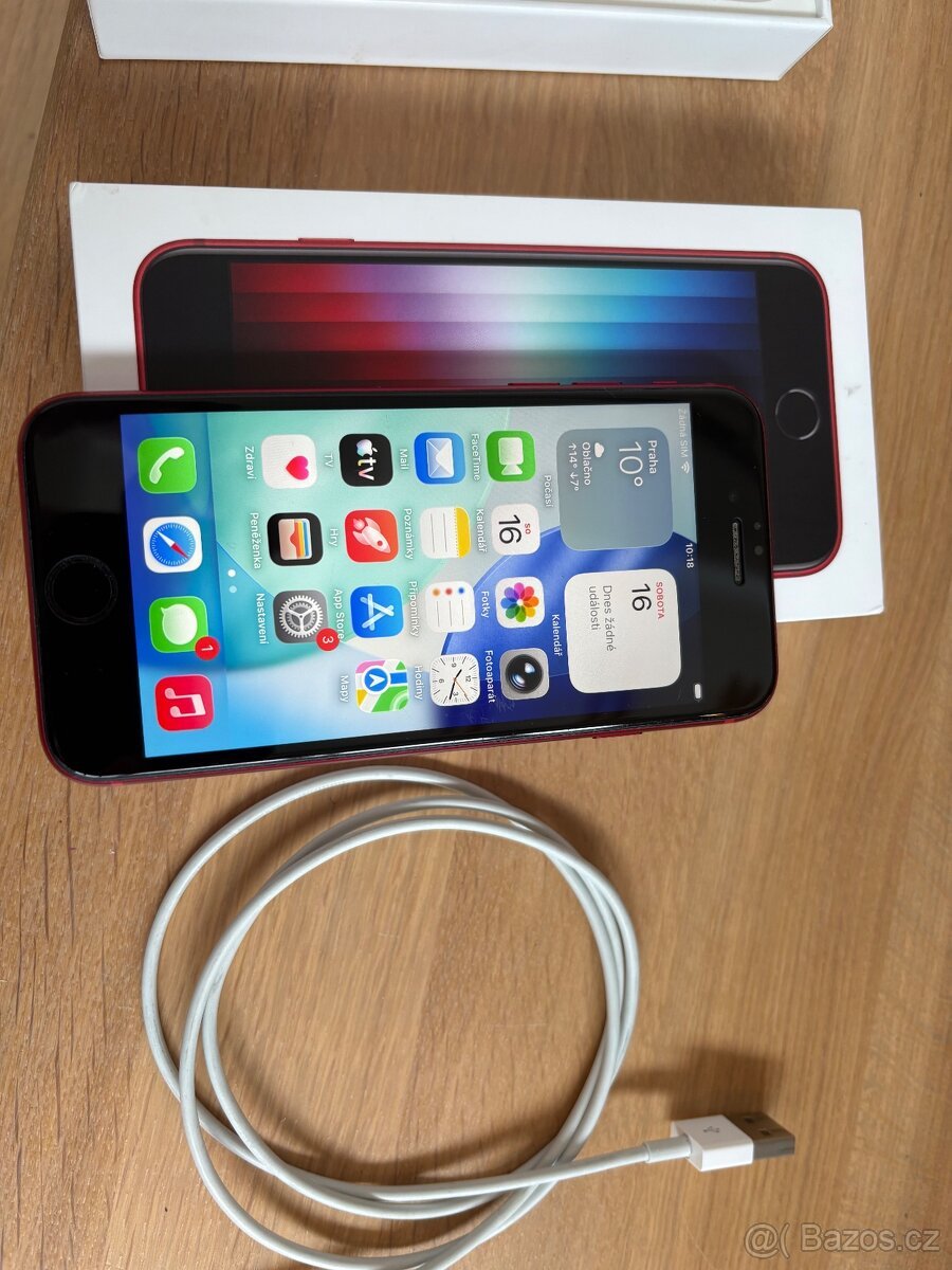 iPhone SE 2022 64GB červený