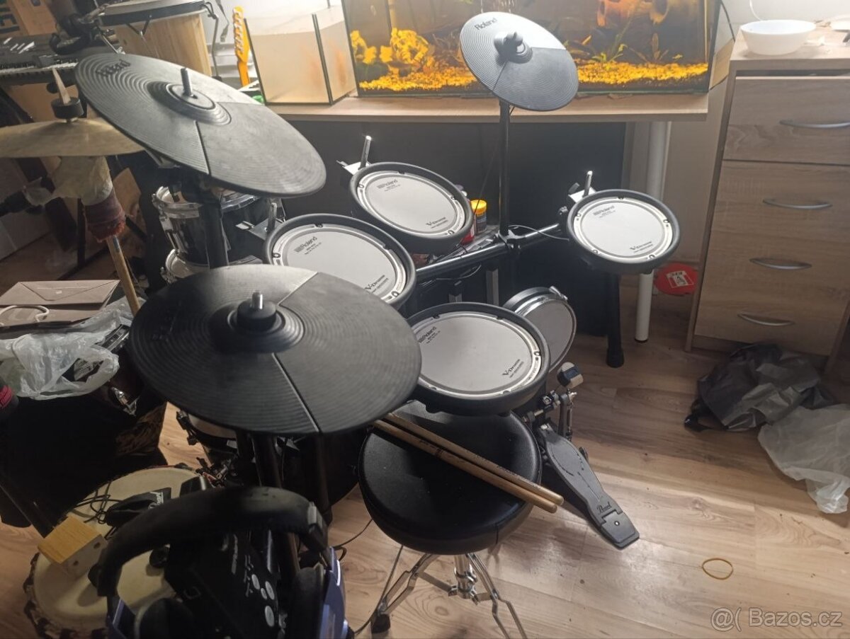 Roland V-Drums TD-1 – elektronická bicí souprava
