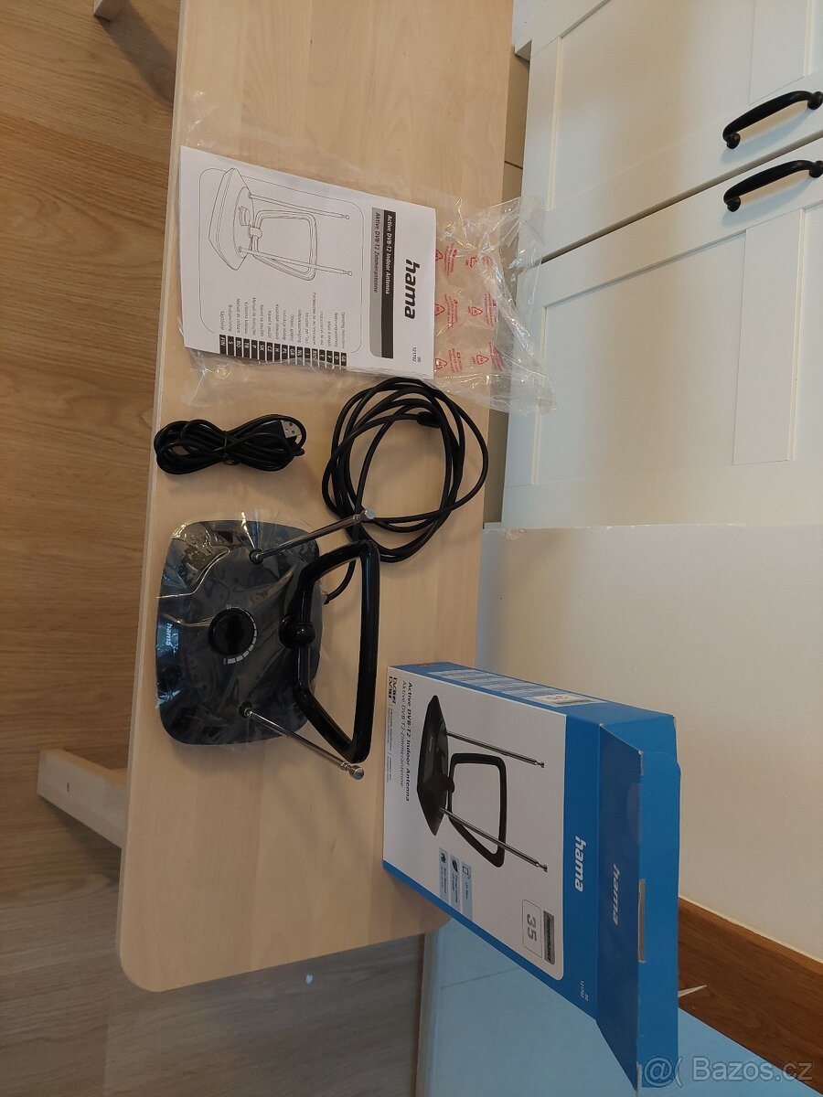 TV interiérová anténa Hama DVB T2 a DVB T nová, zánovní