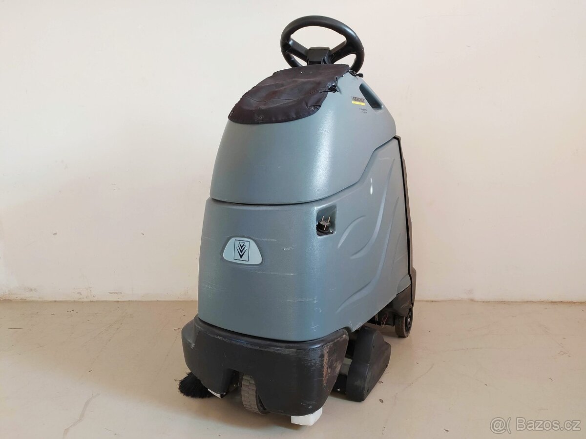 Kärcher CV 60/2 Rs Bp Pack bateriový zametací stroj–vysavač