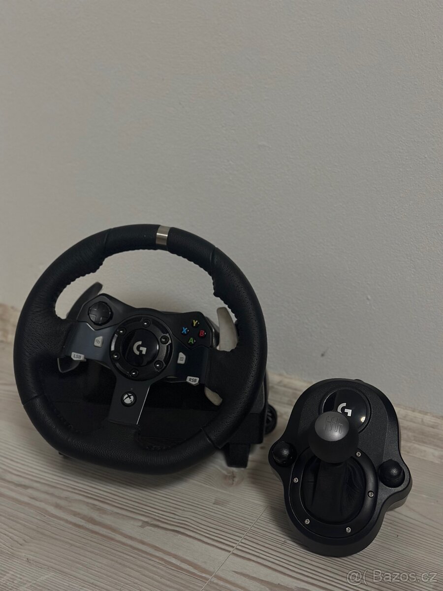 Volant Logitech G920 + Logitech Shifter