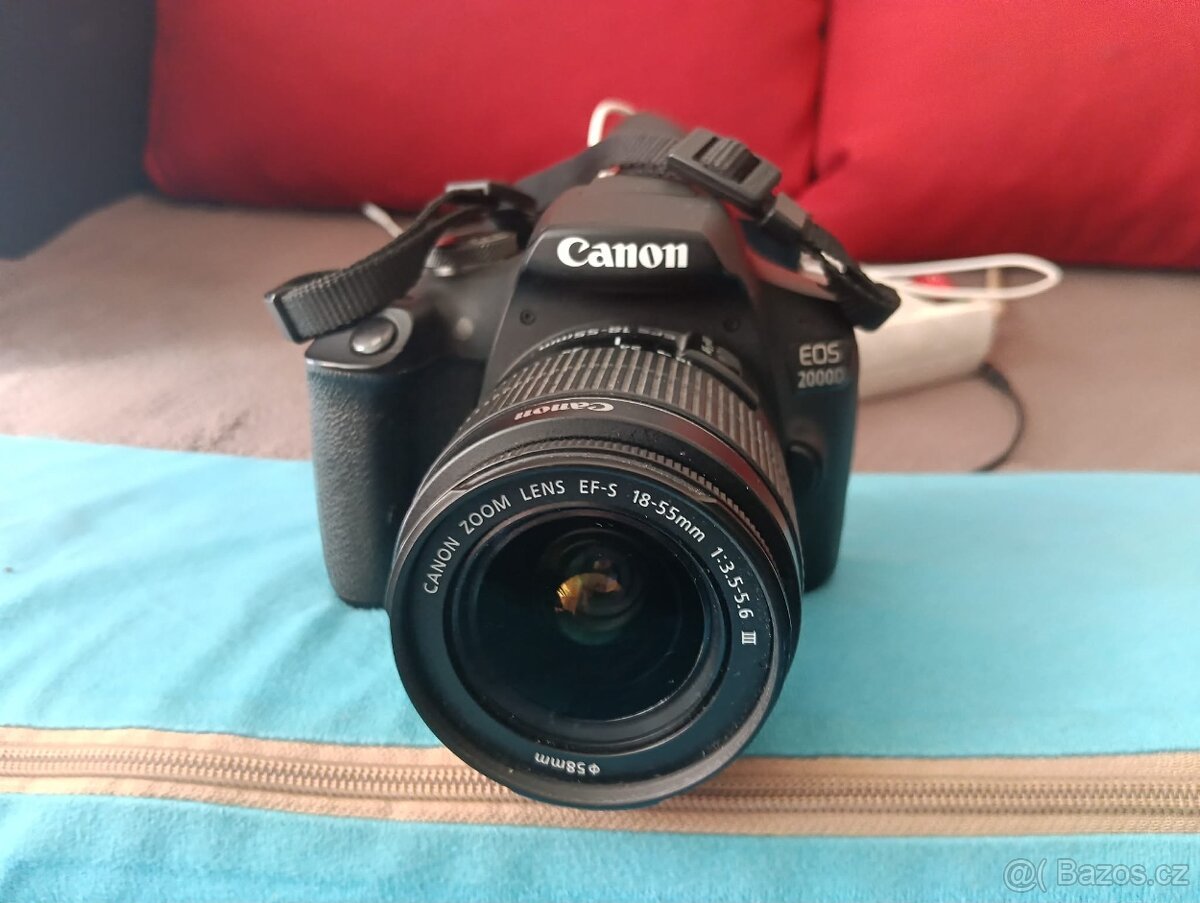 Canon EOS 2000D 24,1 Mpx + 18–55 mm