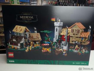 LEGO Icons 10332 Středověké náměstí nové