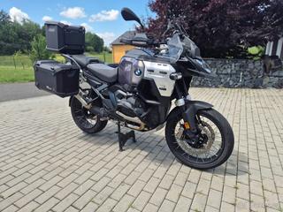 BMW R1300 GS Adventure triple black 2025