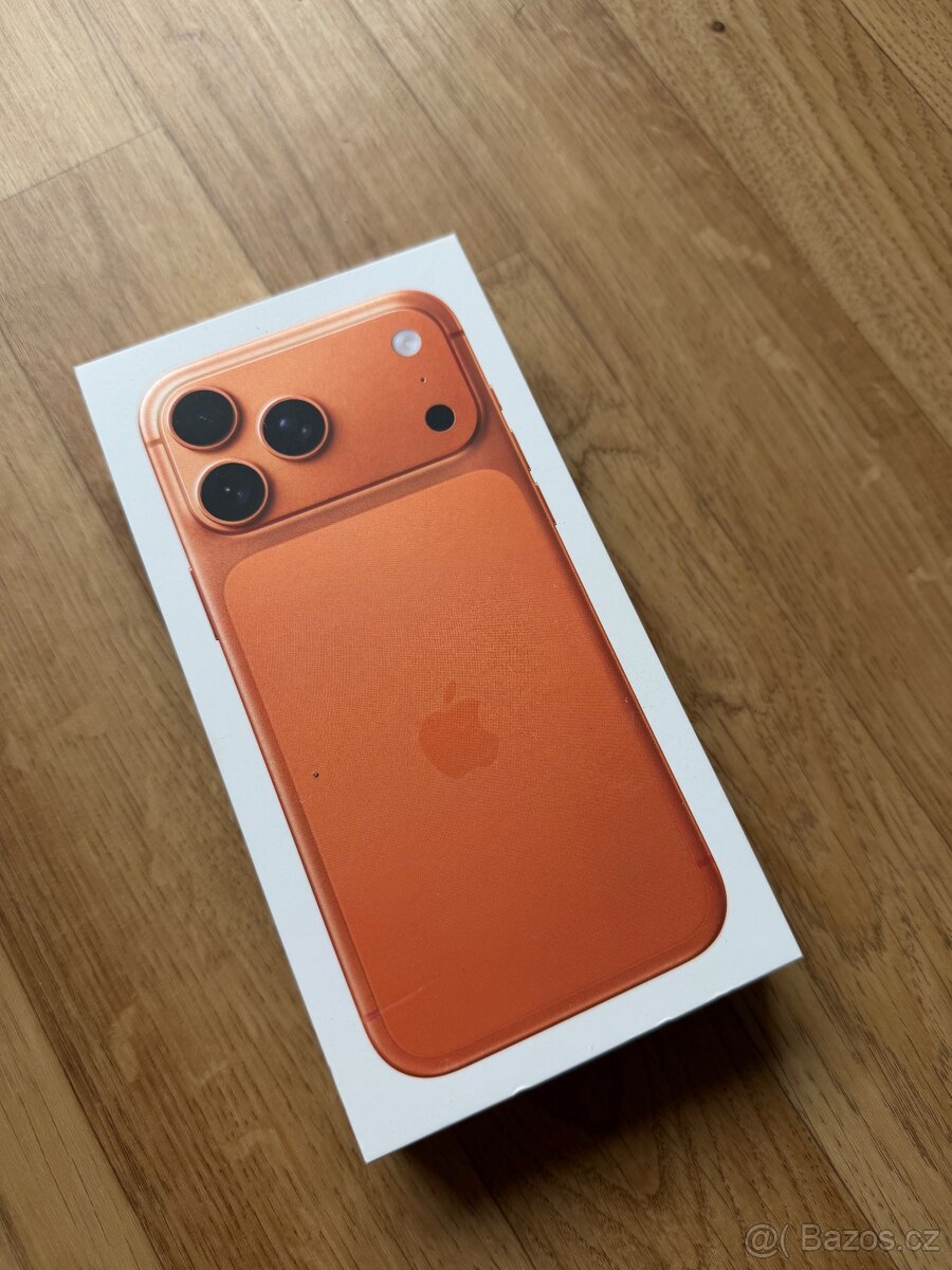 Apple iPhone 17 Pro Max 256GB oranžový