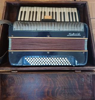 Akordeon, historická pianová harmonika KEBRDLE