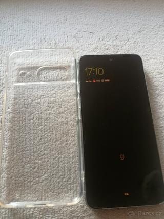 Google pixel 8