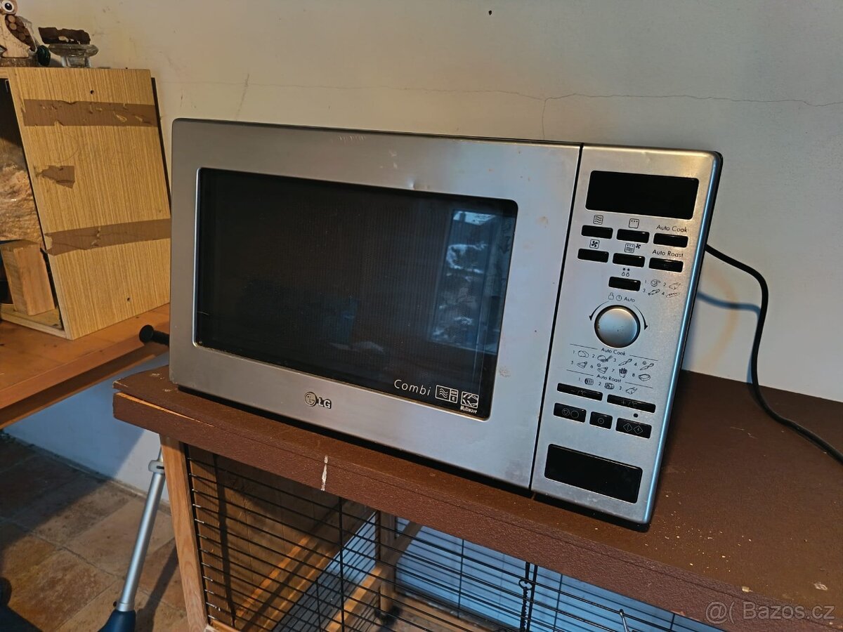 LG Combi mikrovlnná trouba