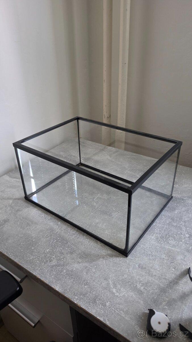 Akvárium 35x25x18