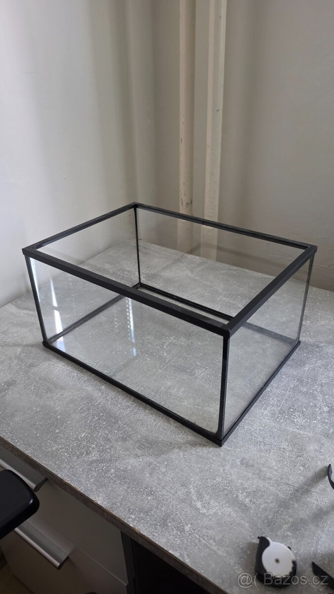 Akvárium 35x25x18