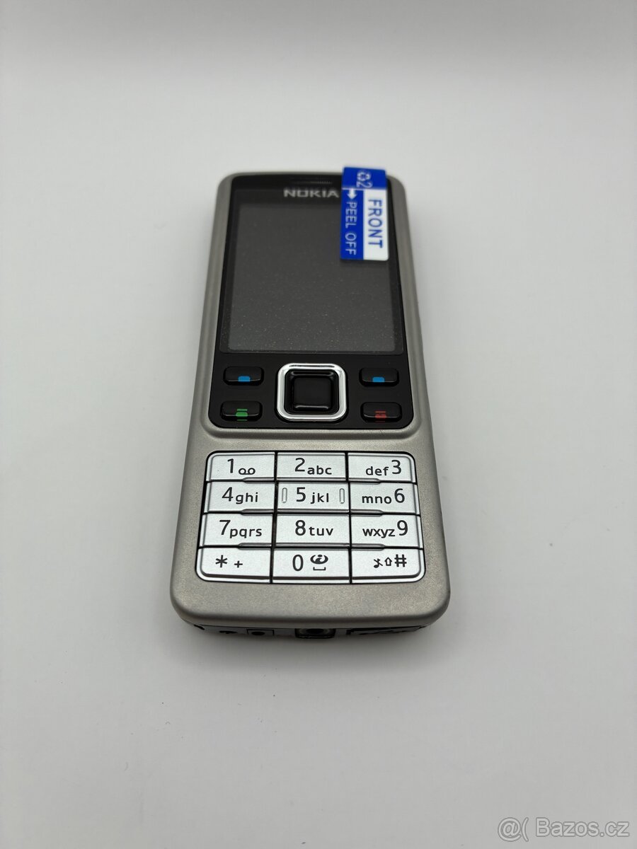 Nokia 6300 Silver – klasický kovový telefon / funkční