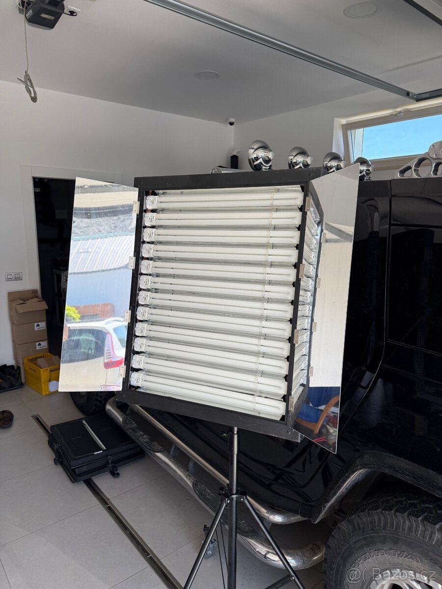 Trvalé světlo 1ks 660W