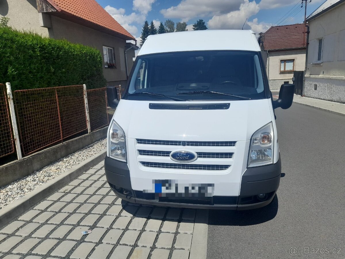 Ford Transit – 2014, 269 000 km