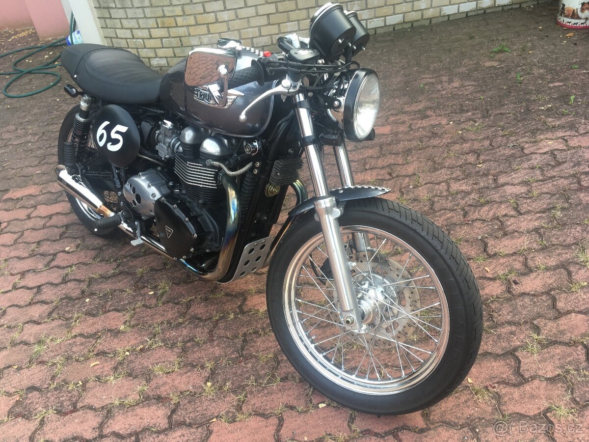 TRIUMPH Caffe