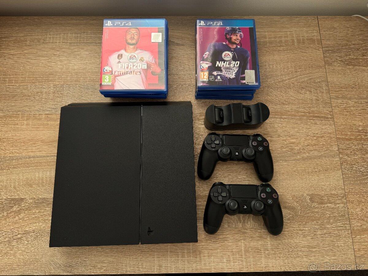 Sony PlayStation 4 500 GB + 2× ovladač + 10 her