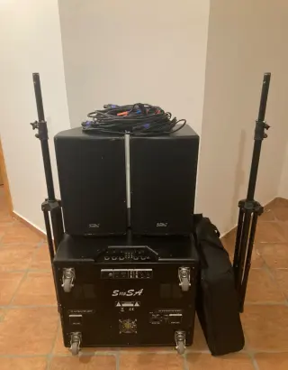 Aktivní zvuková aparatura 2x1000w